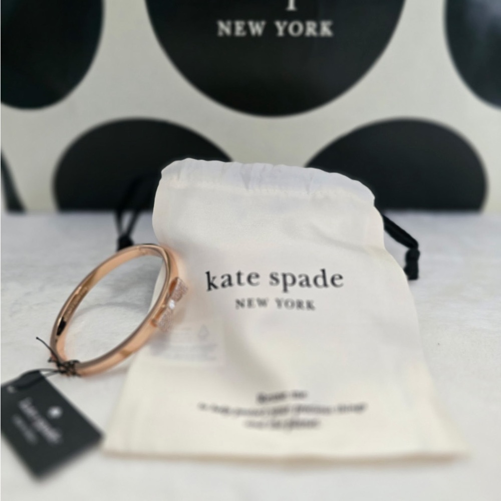 Kate Spade Rose Gold Bow Bracelet NWT - Picture 4 of 7